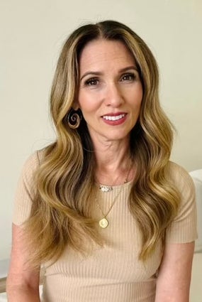 Portrait of Karen Guffey, Realtor .